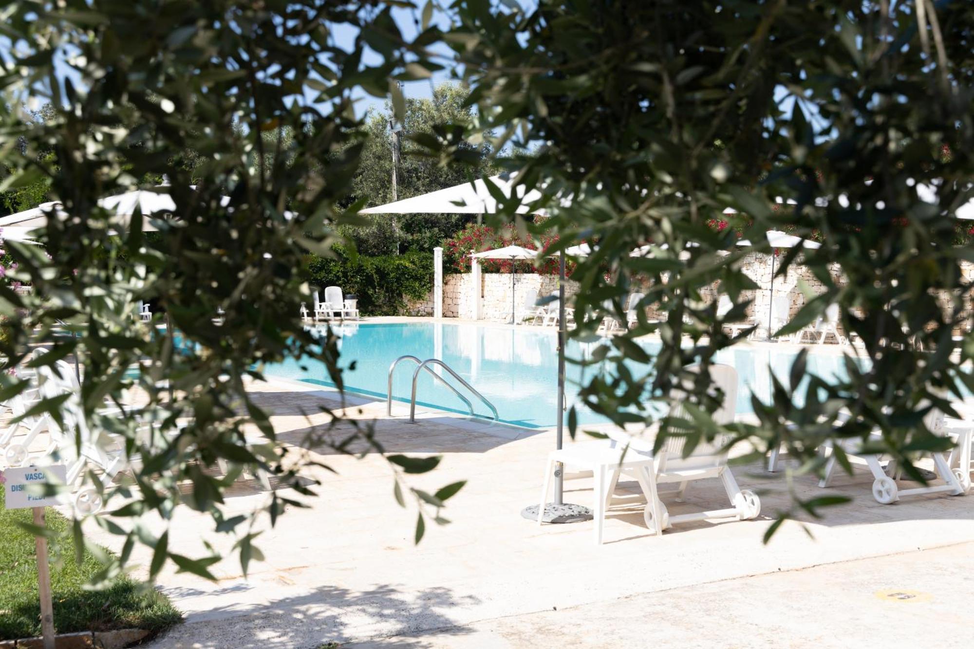 Residenza Aurora Aparthotel Ostuni Buitenkant foto